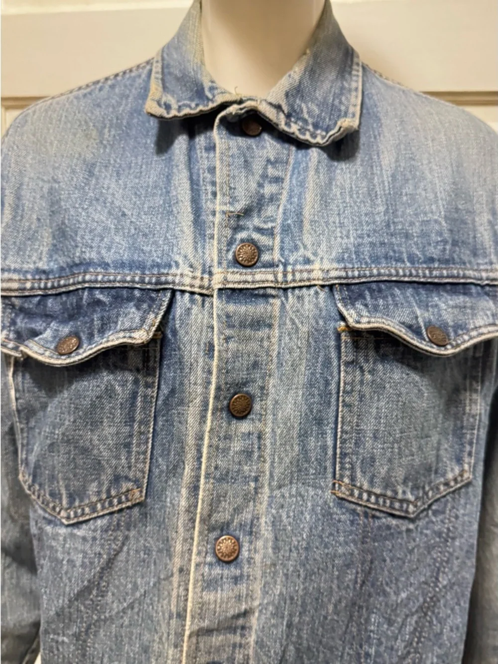 Bar C RARE FIND VTG 60-70s Harley-Davidson Light Distress Blue Denim Jacket